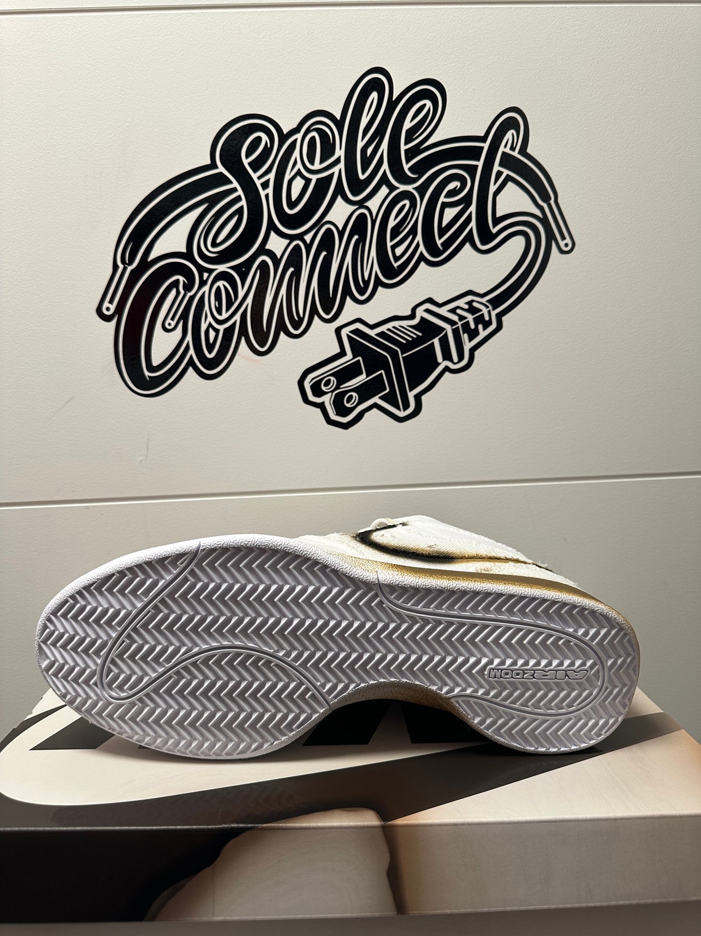 Nike BOOK 1 'TORCHED'